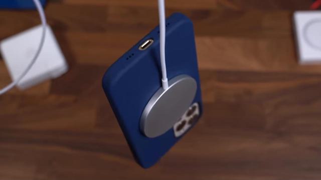 MagSafe Charger in use