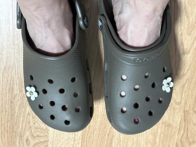 Crocs review image 4