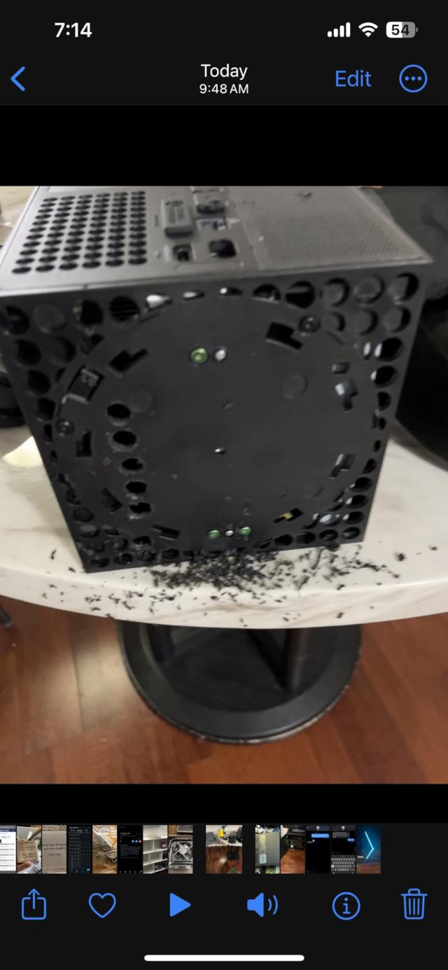 MENEEA Cooling Fan on Xbox Series X