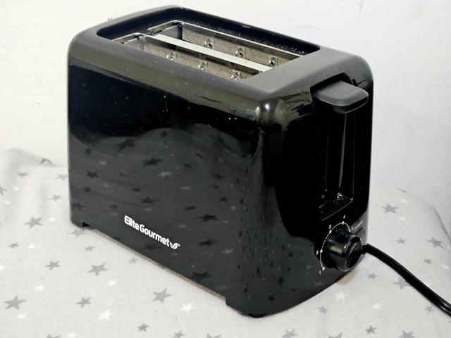 Elite Gourmet ECT1027B Toaster