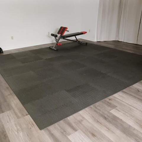 Home gym with ProsourceFit Mat