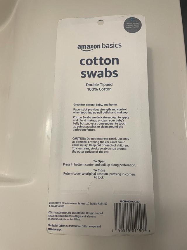 Amazon Basics Cotton Swabs package