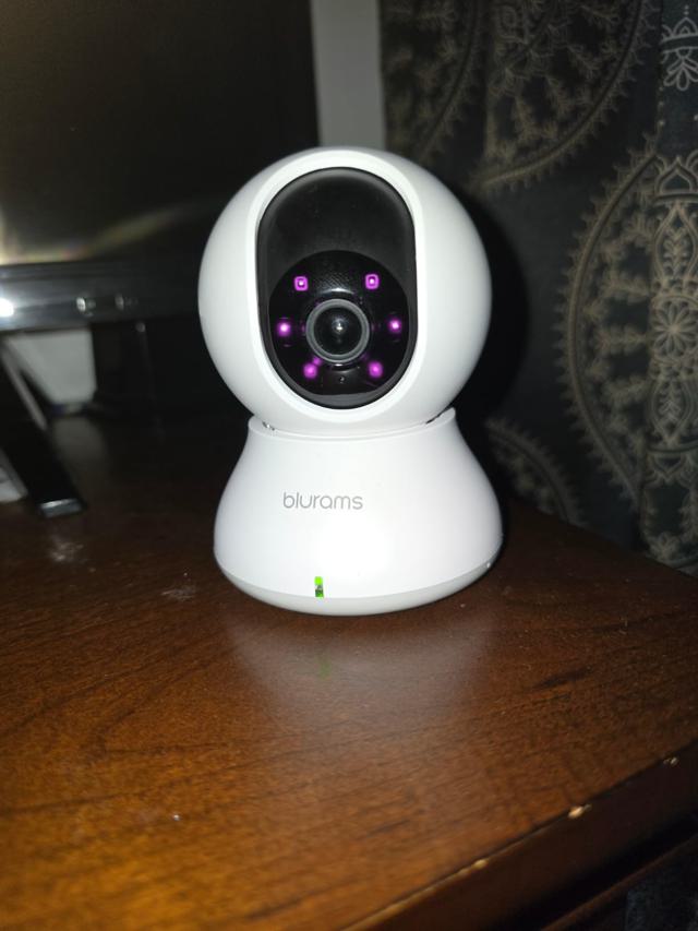 Blurams Security Camera night vision