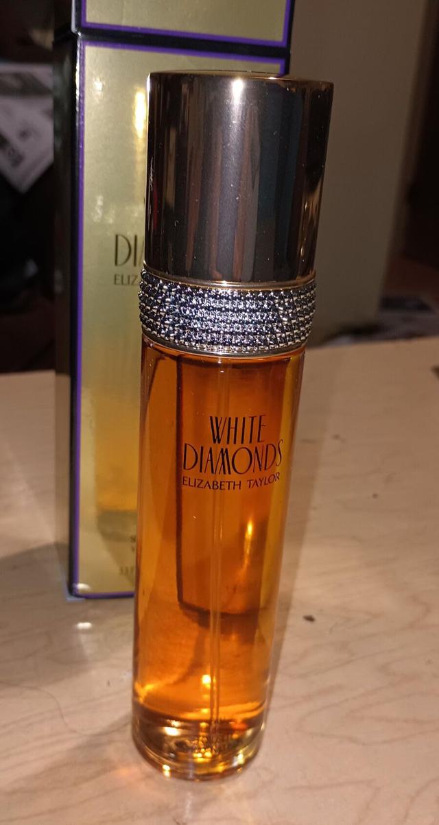 White Diamonds Perfume Gift Set