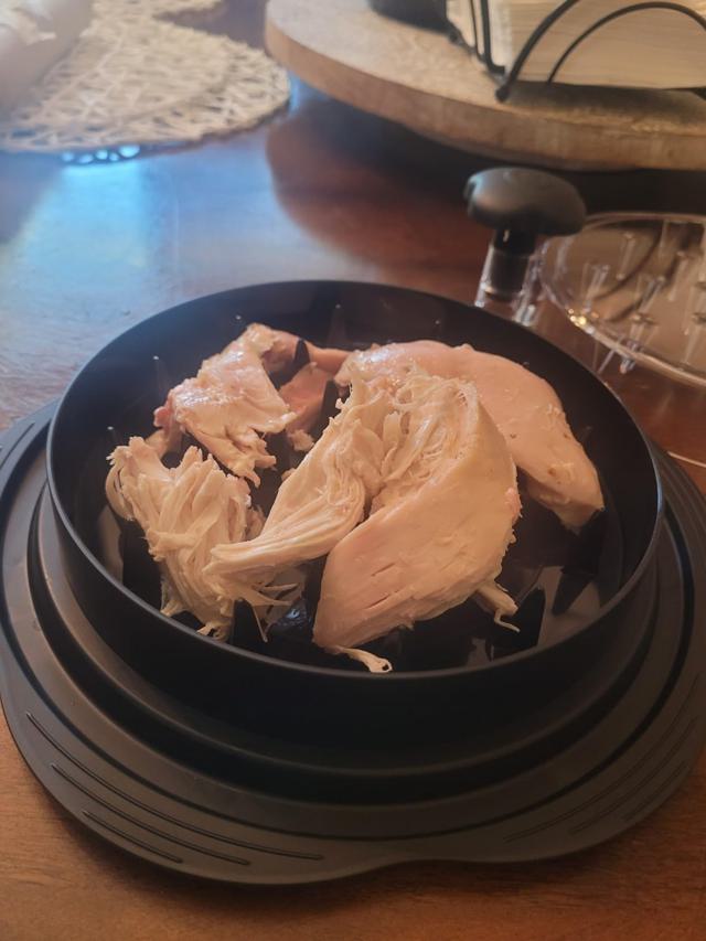 Shredded chicken