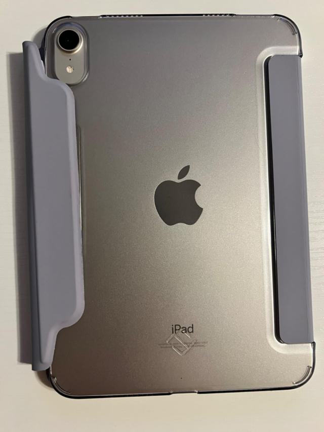 iPad Mini 6 portability