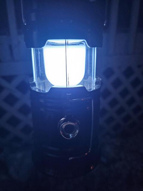 XTAUTO Lantern in use during power outage