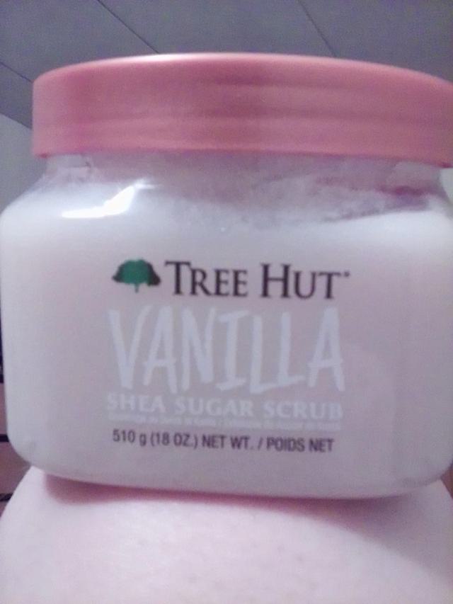 Tree Hut Vanilla Shea Sugar Scrub in use