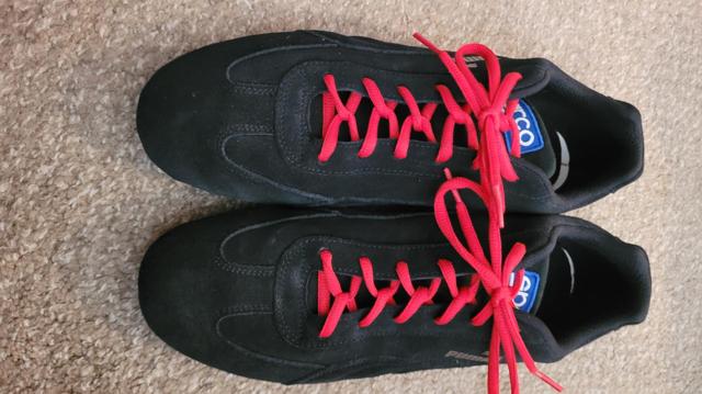 Customized kicks with BIRCH's Oval Shoelaces