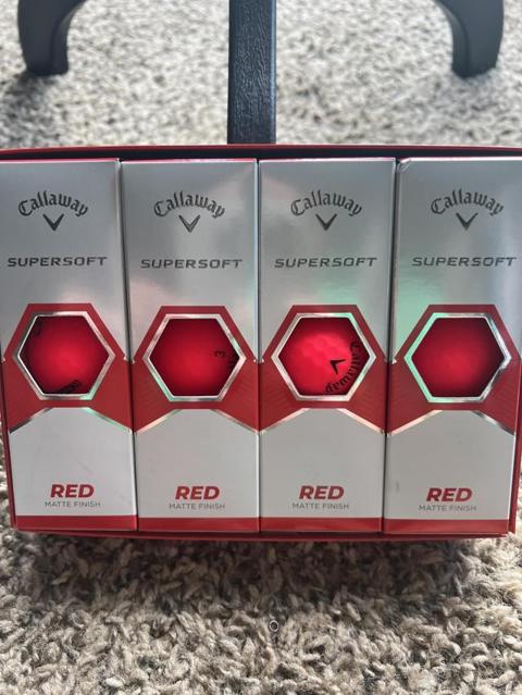 Callaway Supersoft 2023 Golf Balls on the green