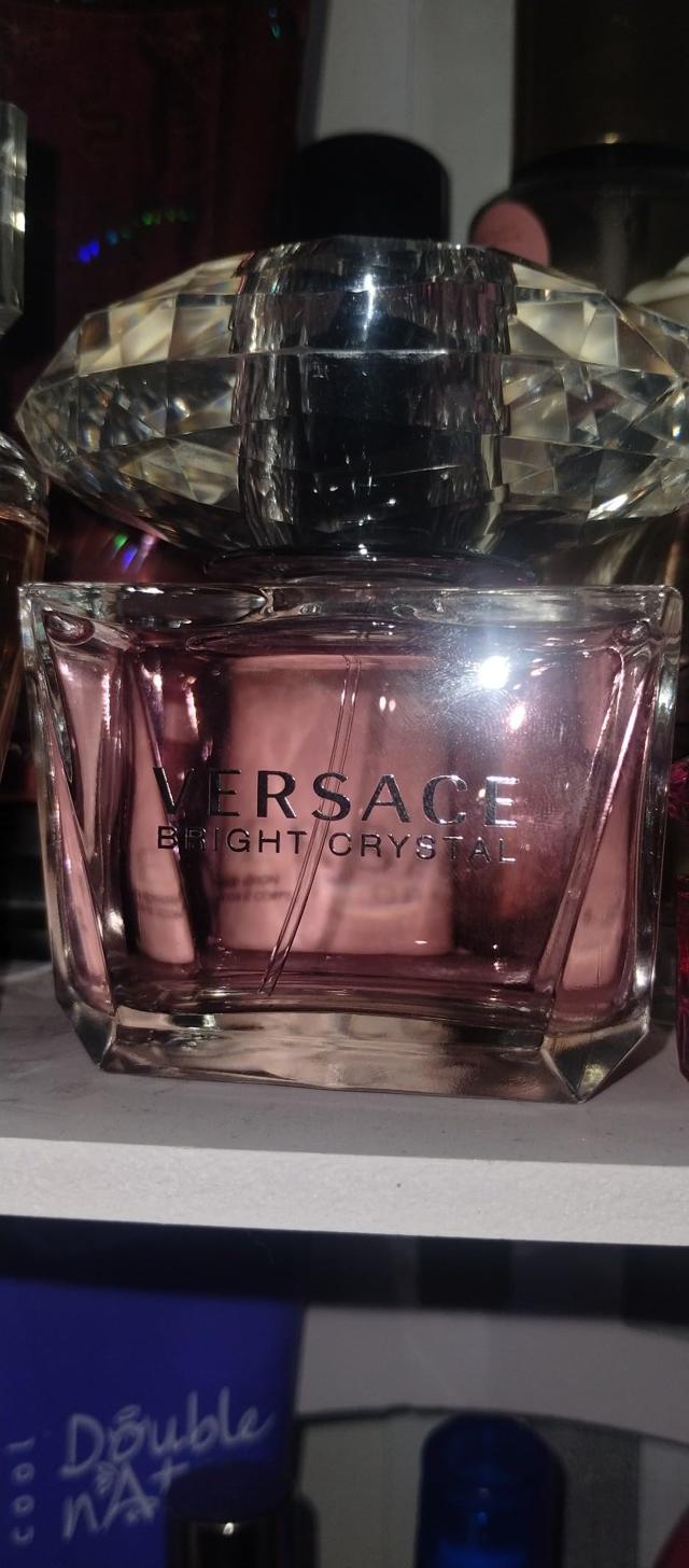 Versace Bright Crystal in use