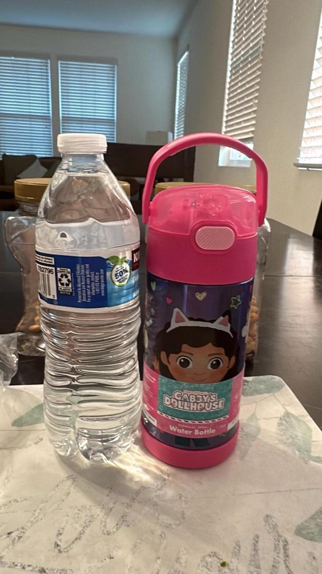 THERMOS FUNTAINER Water Bottle size comparison