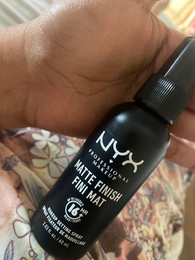 NYX Setting Spray Review 1