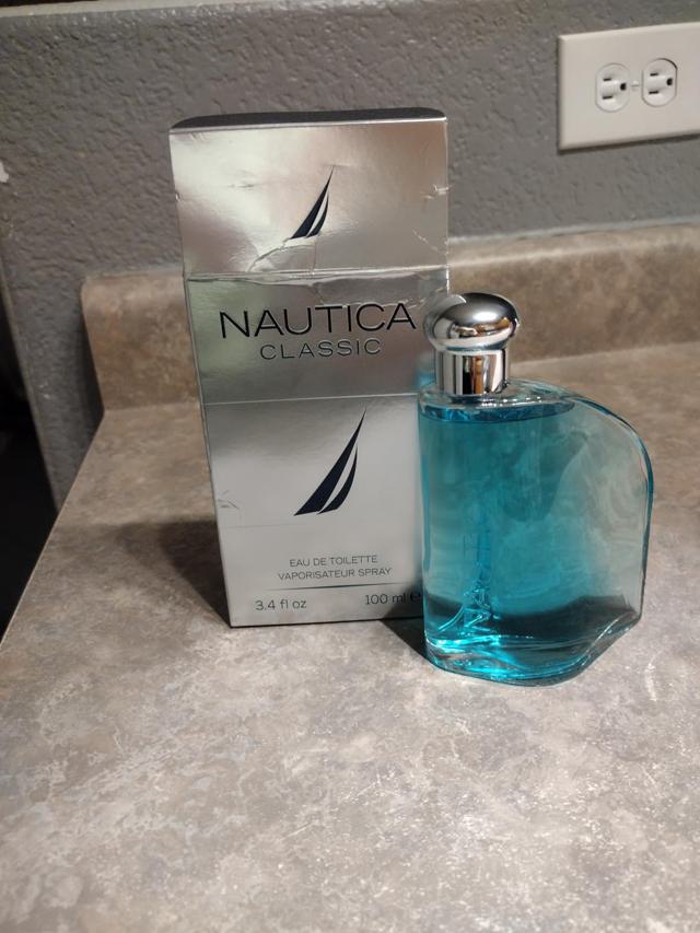 NAUTICA Classic in use