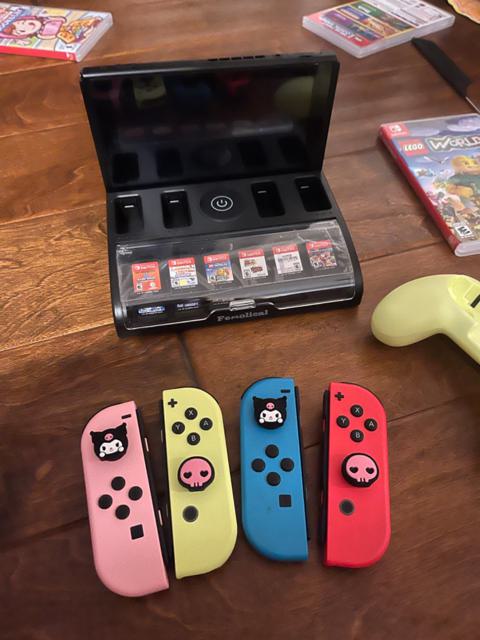 Joy-Con in action