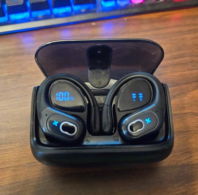 Wireless Earbuds Charging Case