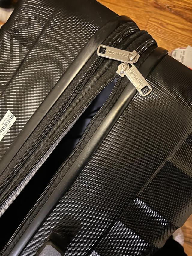 Broken zipper on Amazon Basics suitcase