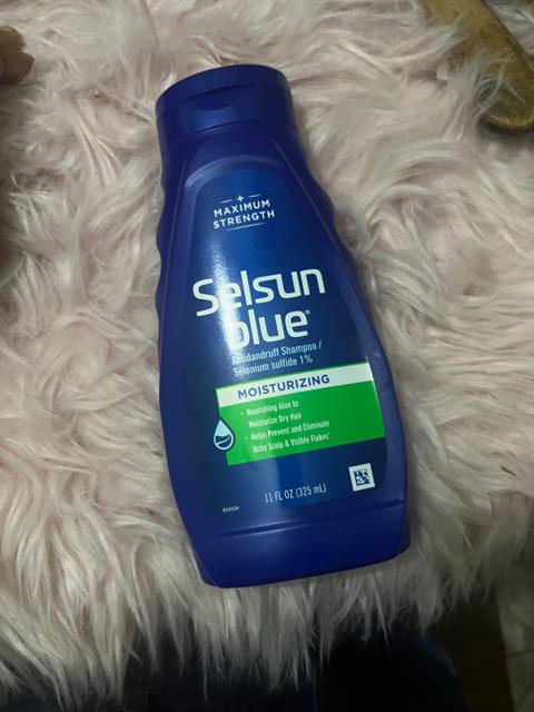 Using Selsun Blue Shampoo